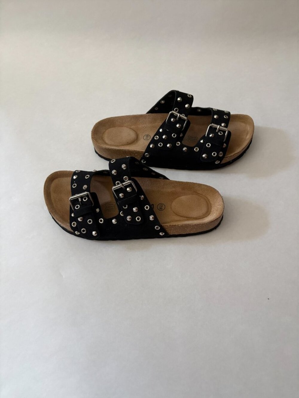 Cushionaire Black Suede Silver Studded Buckle Slide Sandal Size 8.5
